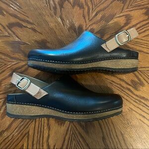 Dansko Women’s Merrin Sling-Back Mule Black size 41